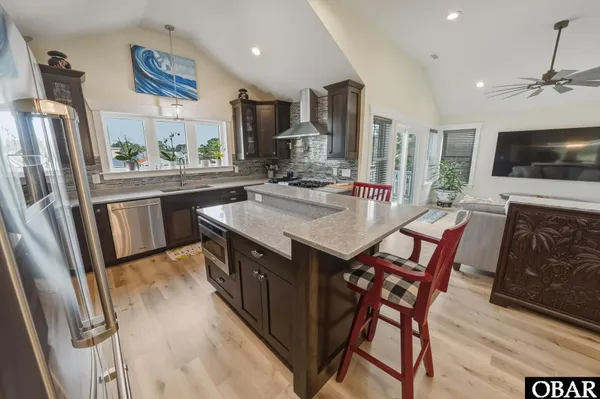 $825,000 | 456 Harbour View Drive, Kill Devil Hills, NC 27948