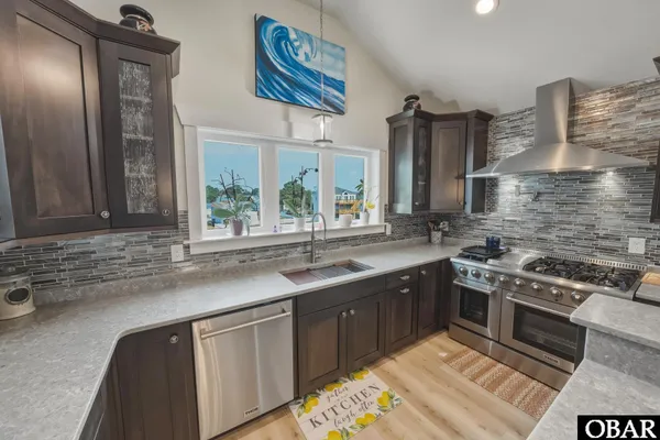 $825,000 | 456 Harbour View Drive, Kill Devil Hills, NC 27948