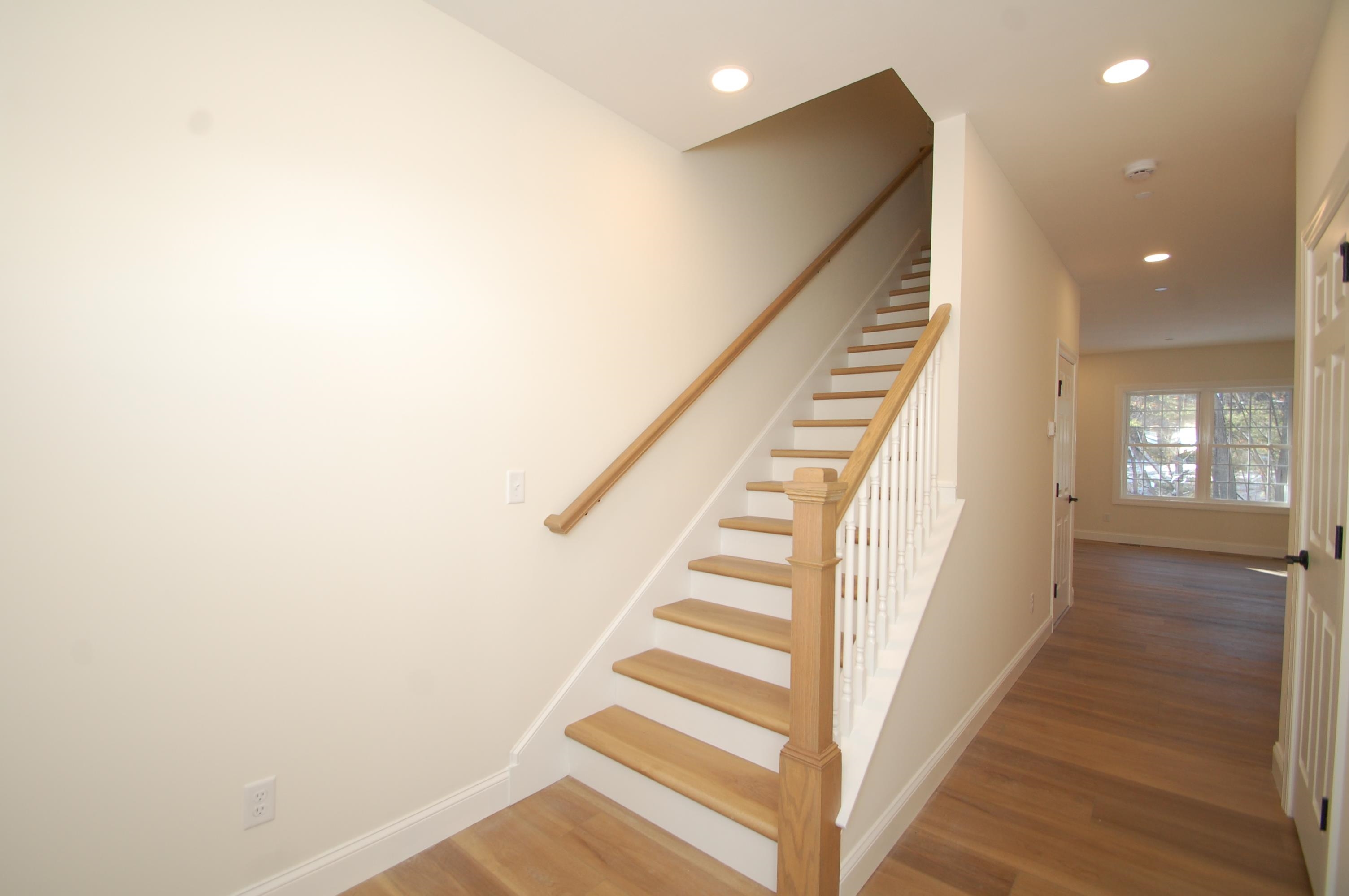 3 B Dearborn Circle Walpole, NH 03608 - Photo 5 of 14