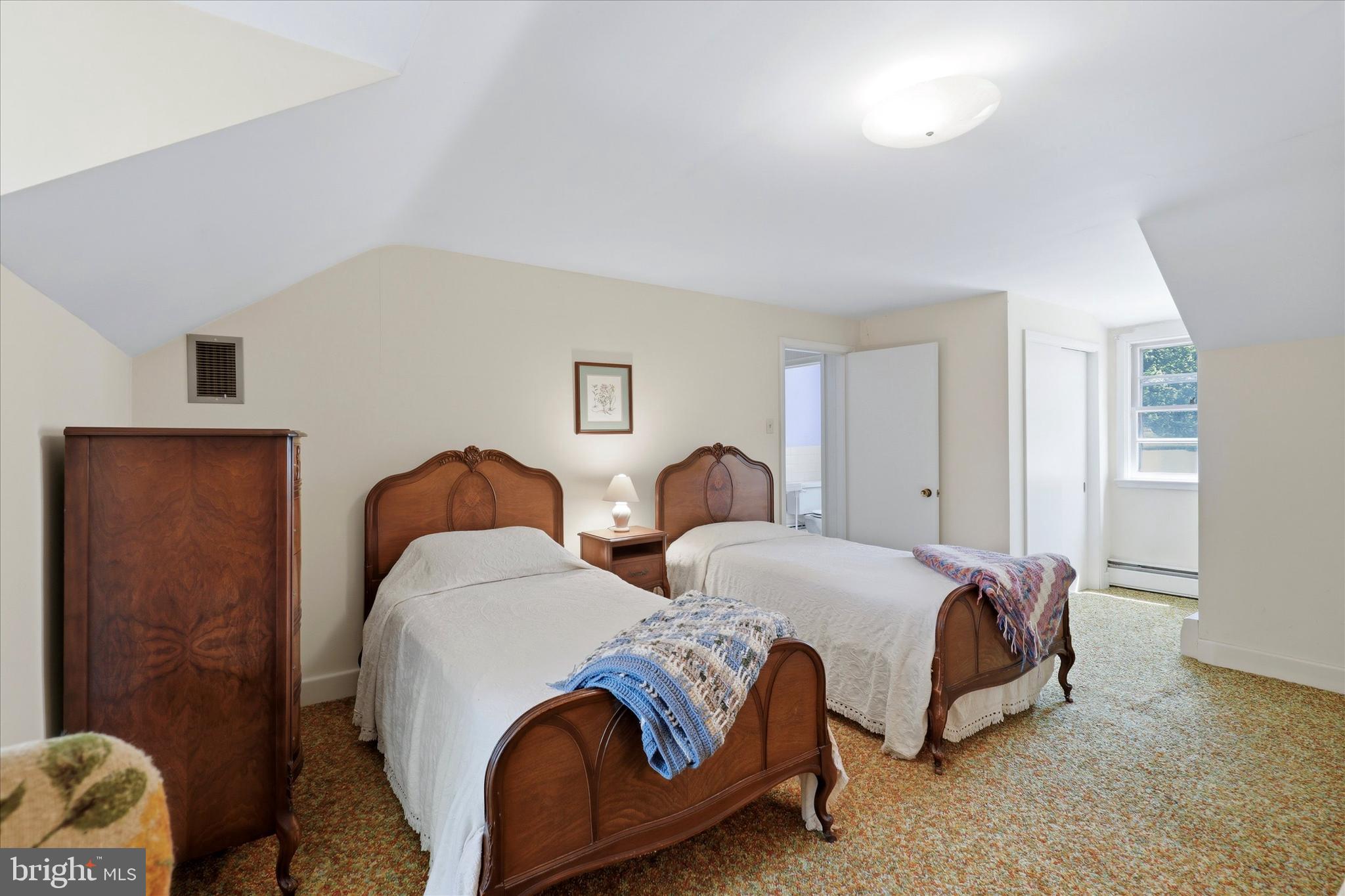 412 Newbold Road Jenkintown, PA 19046 - Photo 13 of 17 Gallery Image 13