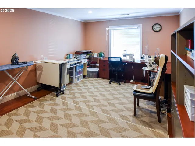 $899,900 | 6107 Northeast Erin Way, Vancouver, WA 98686