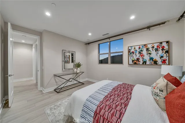 $4,450,000 | 100 Albero, Irvine, CA 92602