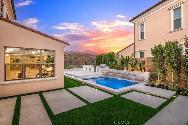 $4,450,000 | 100 Albero, Irvine, CA 92602
