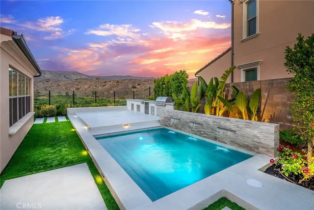 $4,450,000 | 100 Albero, Irvine, CA 92602