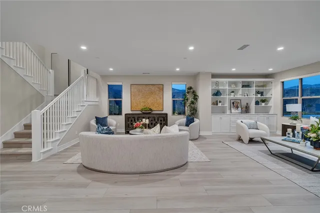 $4,450,000 | 100 Albero, Irvine, CA 92602