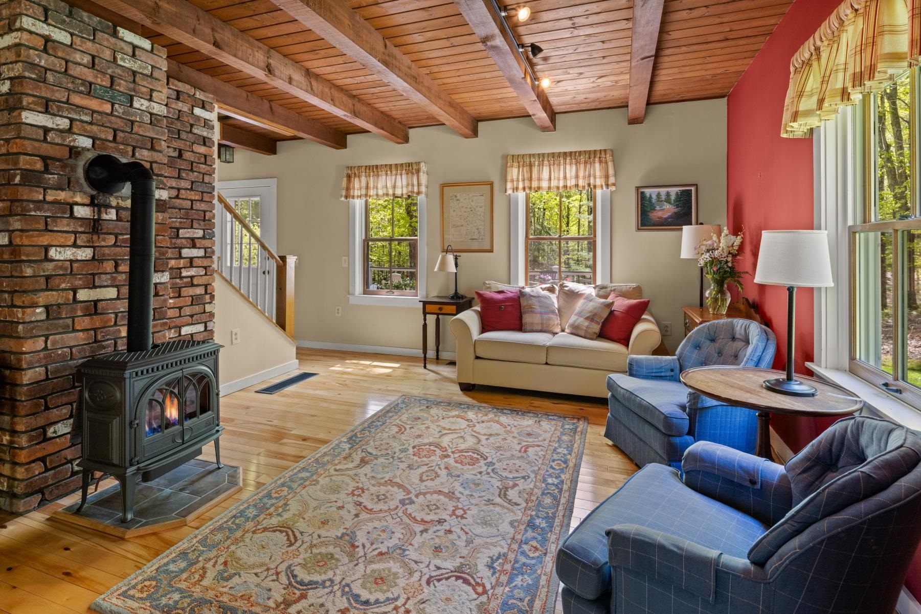 409 Hollow View Road Stowe, VT 05672 - Photo 23 of 38