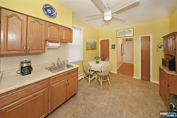 $749,000 | 236 Rochelle Avenue, Rochelle Park, NJ 07662