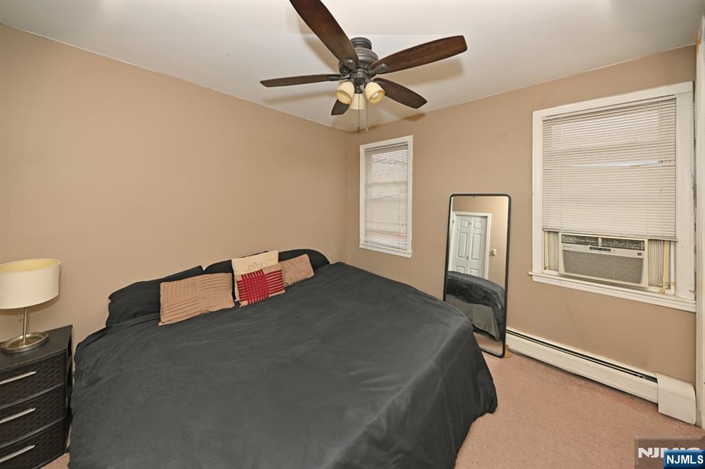 236 Rochelle Avenue Rochelle Park, NJ 07662 - Photo 17 of 26