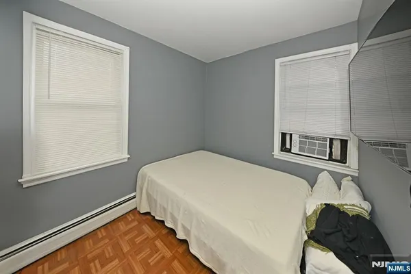 $749,000 | 236 Rochelle Avenue, Rochelle Park, NJ 07662