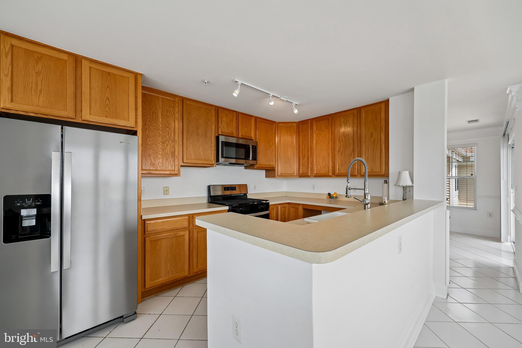 12824 Clarksburg Square Road, Unit 403 Clarksburg, MD 20871 - Photo 2 of 38 Kitchen has brand new appliances