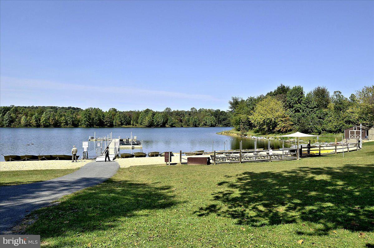 12824 Clarksburg Square Road, Unit 403 Clarksburg, MD 20871 - Photo 33 of 38 Black Hills Park dock