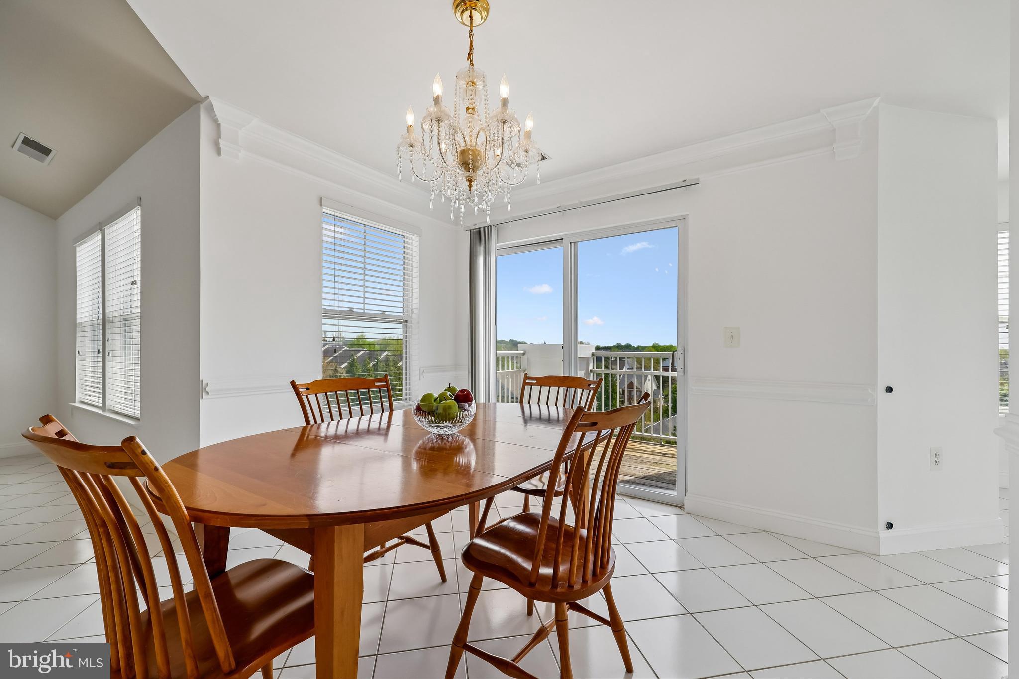 12824 Clarksburg Square Road, Unit 403 Clarksburg, MD 20871 - Photo 7 of 38 Dining Room