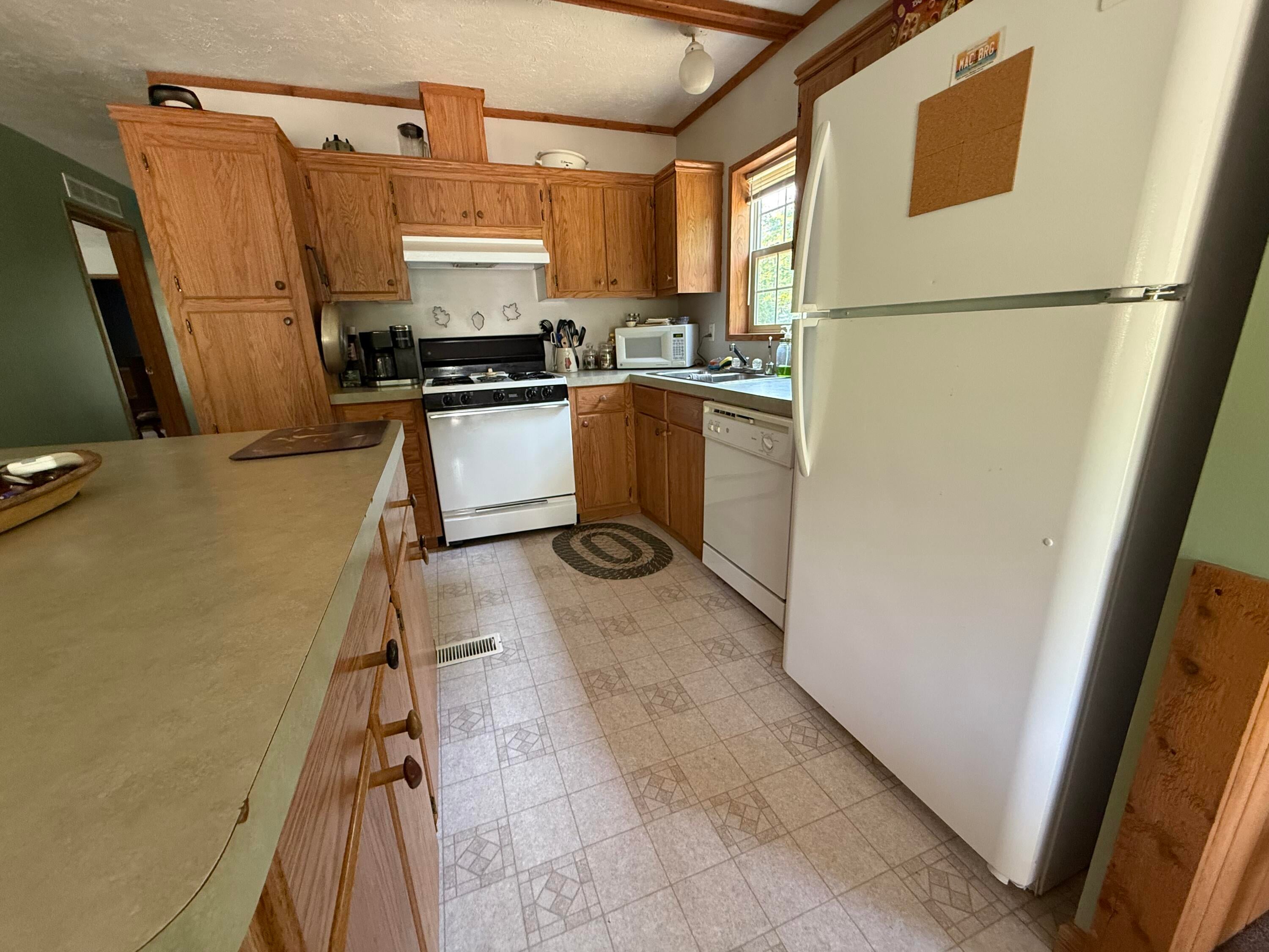 3410 Mullett Burt Road Cheboygan, MI 49721 - Photo 16 of 39 image00014