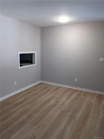 $2,300 | 10 Wild Oaks Road, Unit 124, Goldens Bridge, NY 10526