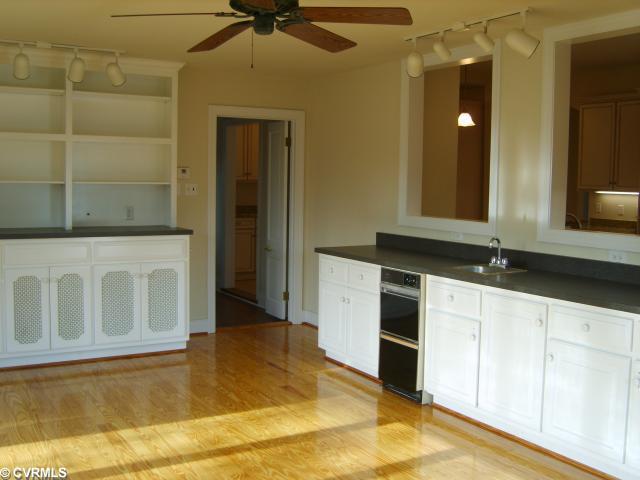6407 Three Chopt Road Richmond, VA 23226 - Photo 7 of 11 Den/Family/Great Room