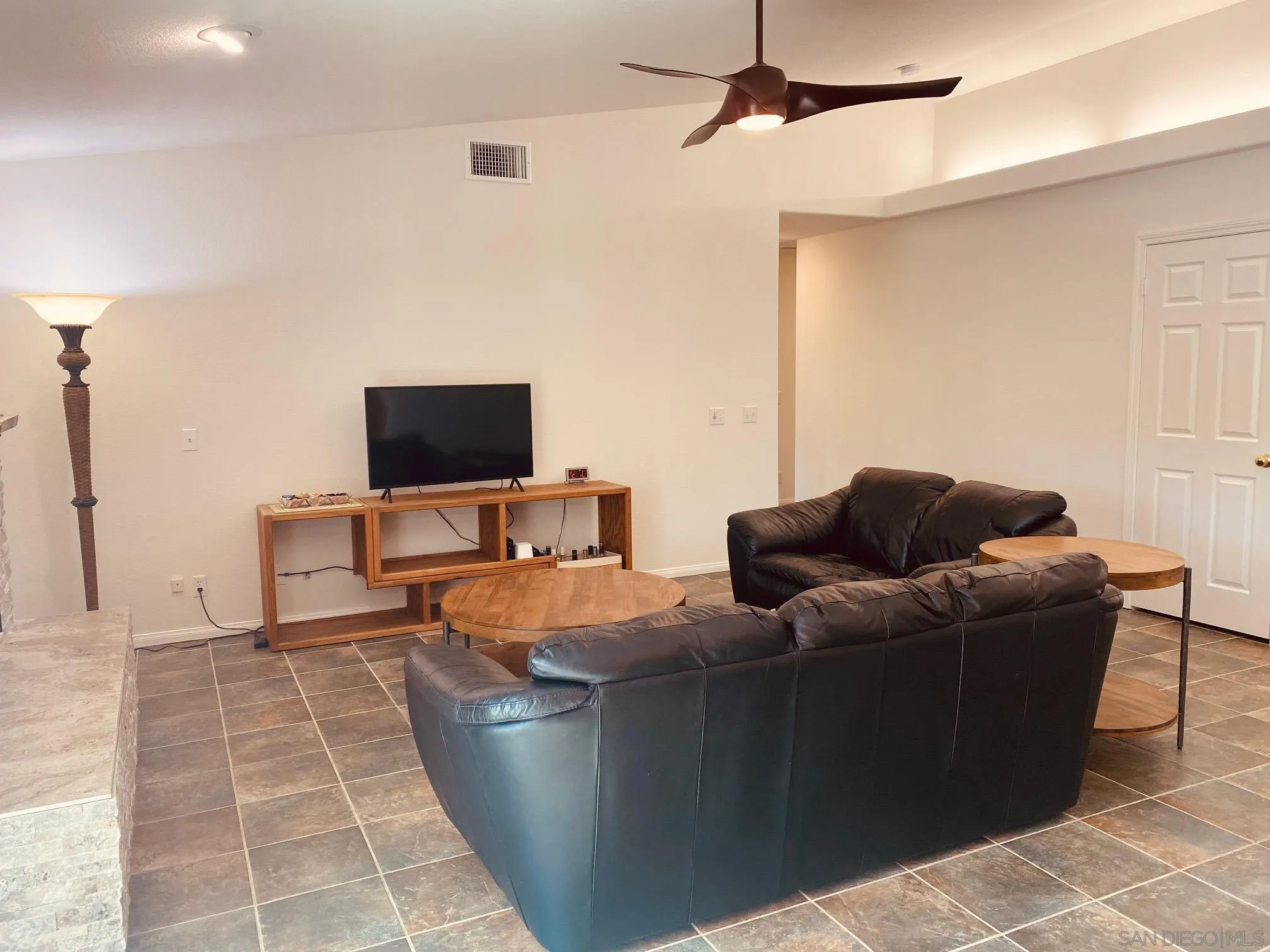 26171 Matlin Road Ramona, CA 92065 - Photo 25 of 67 Gallery Image 25
