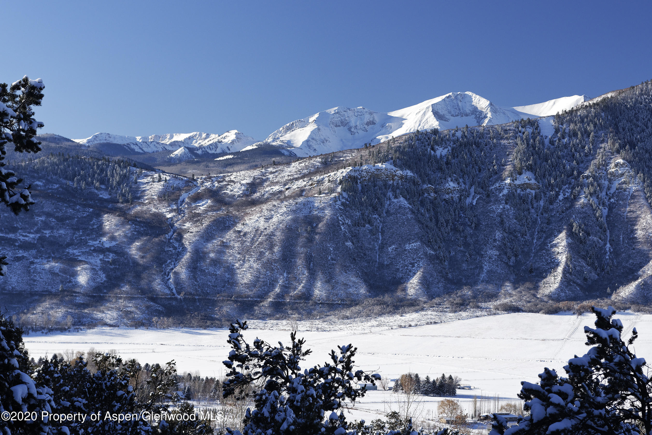 844 Hillcrest Drive Basalt, CO 81621 - Photo 3 of 27 a view of a backyard of a house