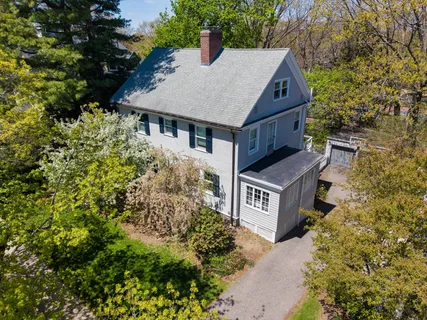 $2,650,000 | 249 Clinton Road, Brookline, MA 02445