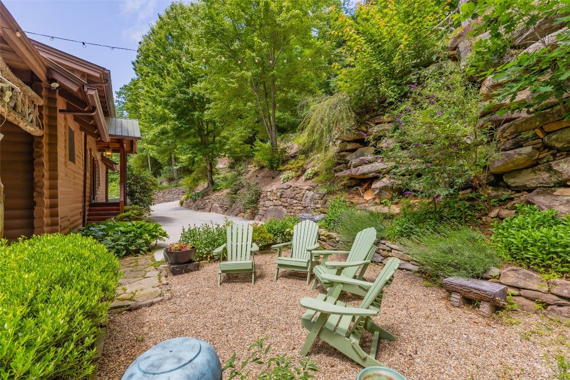696 Strawberry Hill Road Cullowhee, NC 28723 - Photo 8 of 81 Gallery Image 8