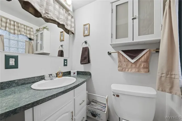 $289,900 | 145 Linwood Avenue, Tonawanda, NY 14150