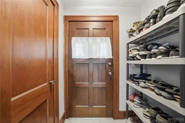 $289,900 | 145 Linwood Avenue, Tonawanda, NY 14150