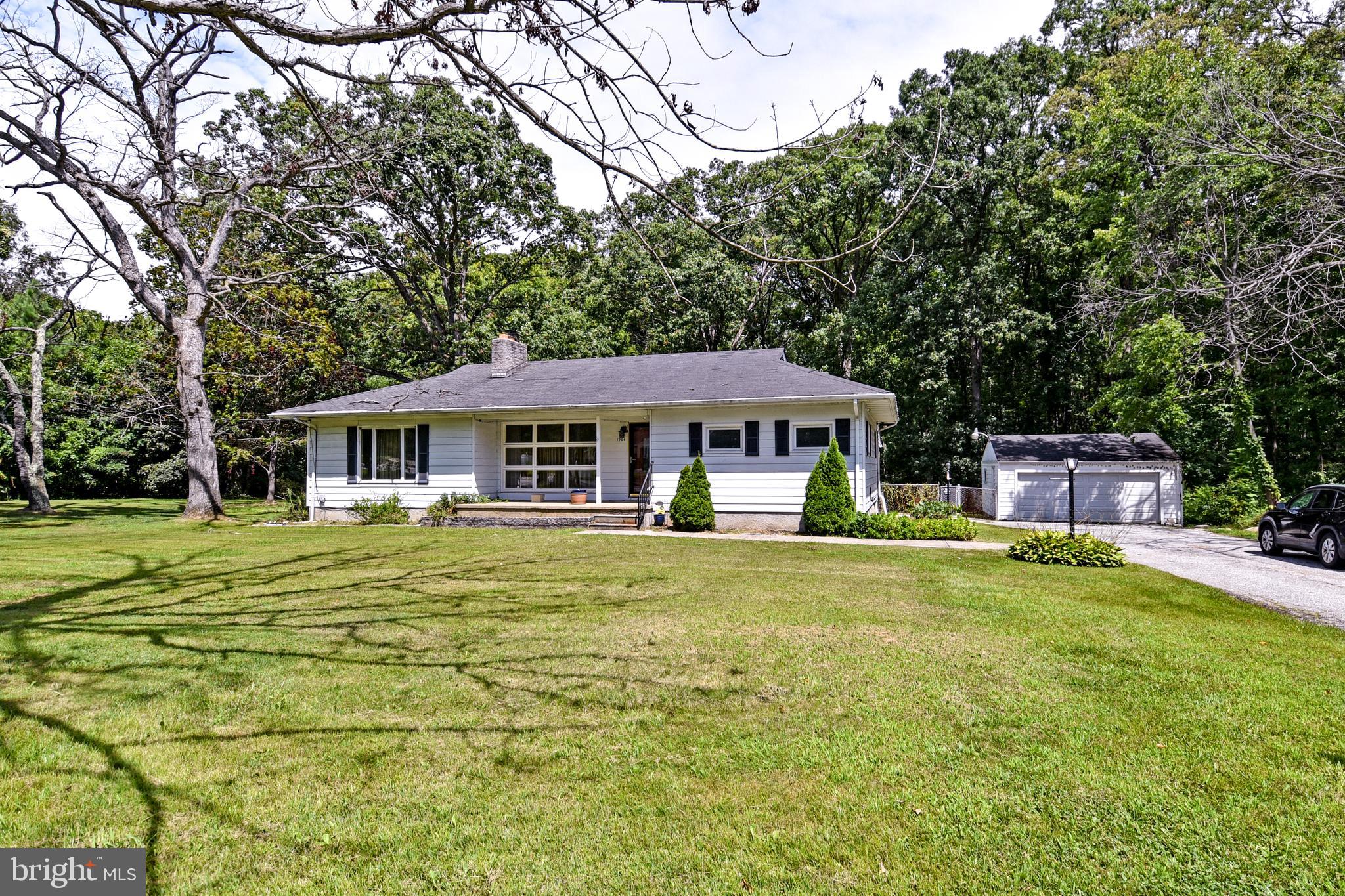 1704 Turkey Point Road Baltimore, MD 21221 - Photo 2 of 35