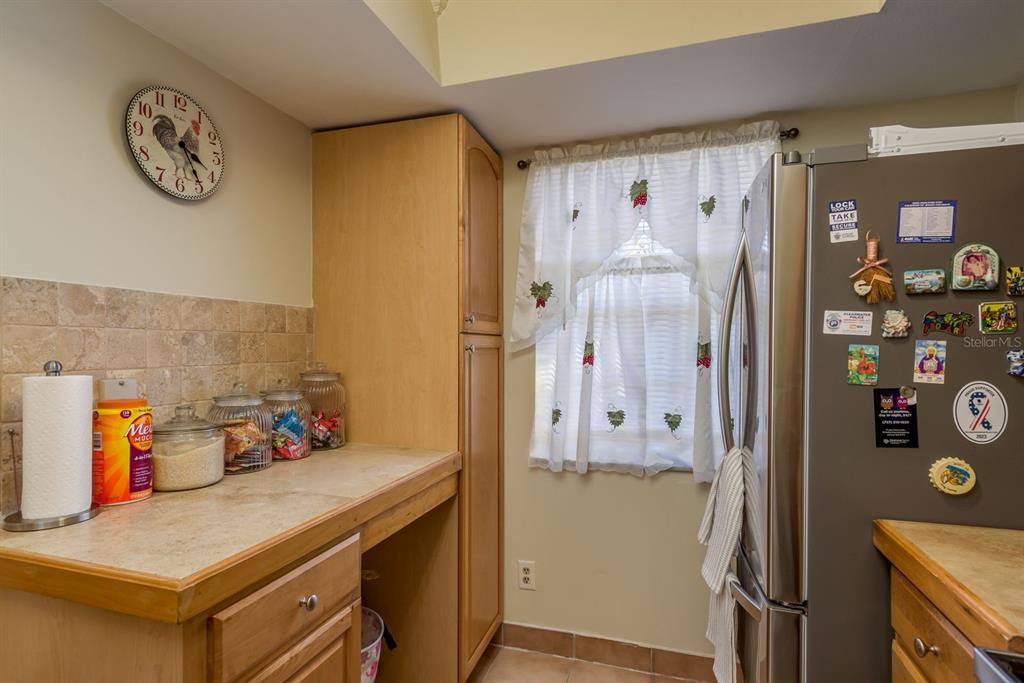 2250 Druid Road, Unit 905 Clearwater, FL 33764 - Photo 14 of 35