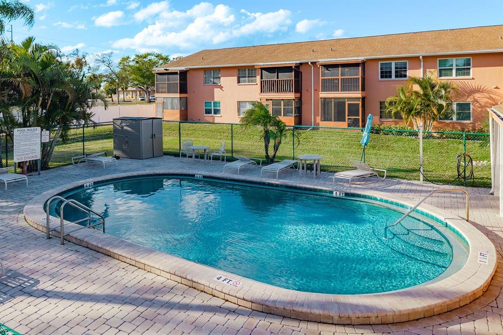 2250 Druid Road, Unit 905 Clearwater, FL 33764 - Photo 33 of 35