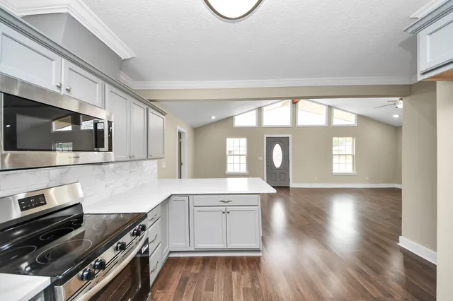 $270,000 | 7406 West Lambuth Lane, Deer Park, TX 77536