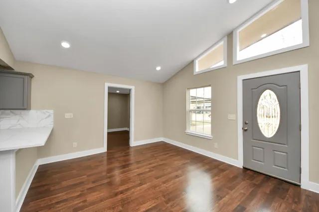 $270,000 | 7406 West Lambuth Lane, Deer Park, TX 77536