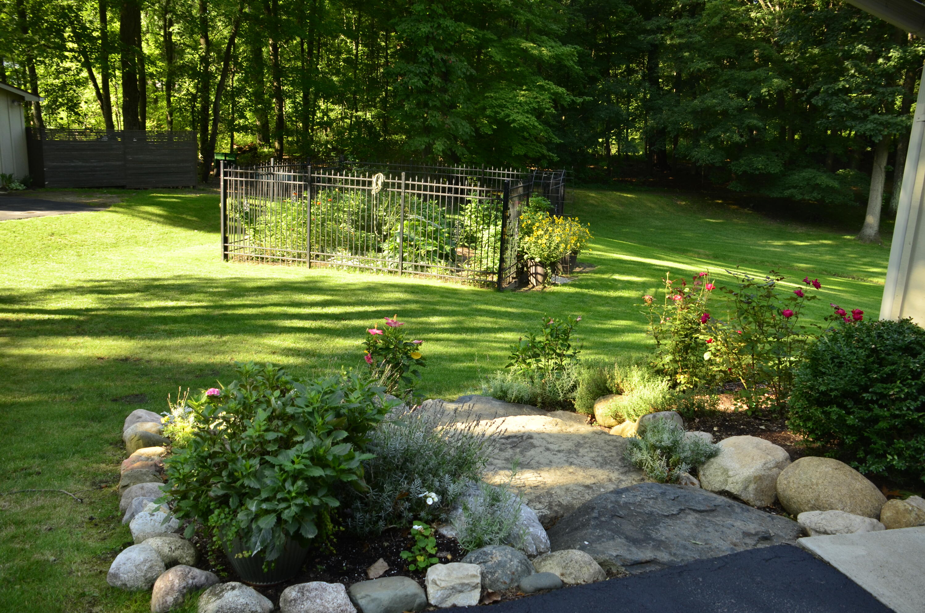 6900 Thorne Road Horton, MI 49246 - Photo 75 of 101 thorn garden and landscape