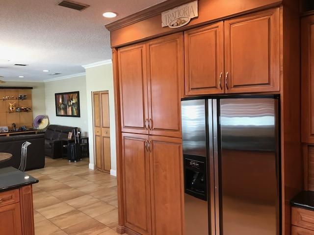18243 Blue Lake Way Boca Raton, FL 33498 - Photo 18 of 47 KITCHEN