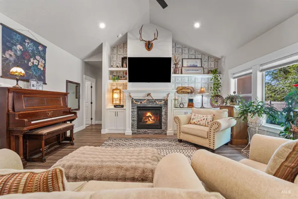 $519,000 | 2118 Sunset Avenue, Caldwell, ID 83605