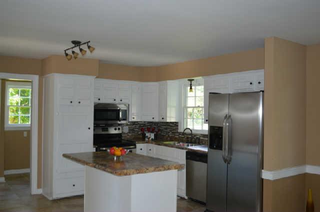 7526 Covington Road White House, TN 37188 - Photo 3 of 20