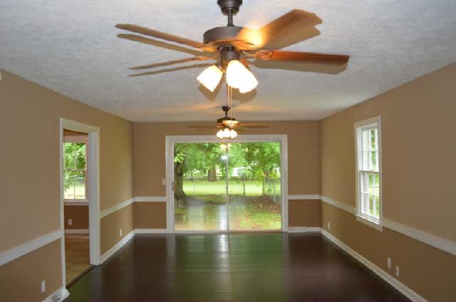 7526 Covington Road White House, TN 37188 - Photo 5 of 20