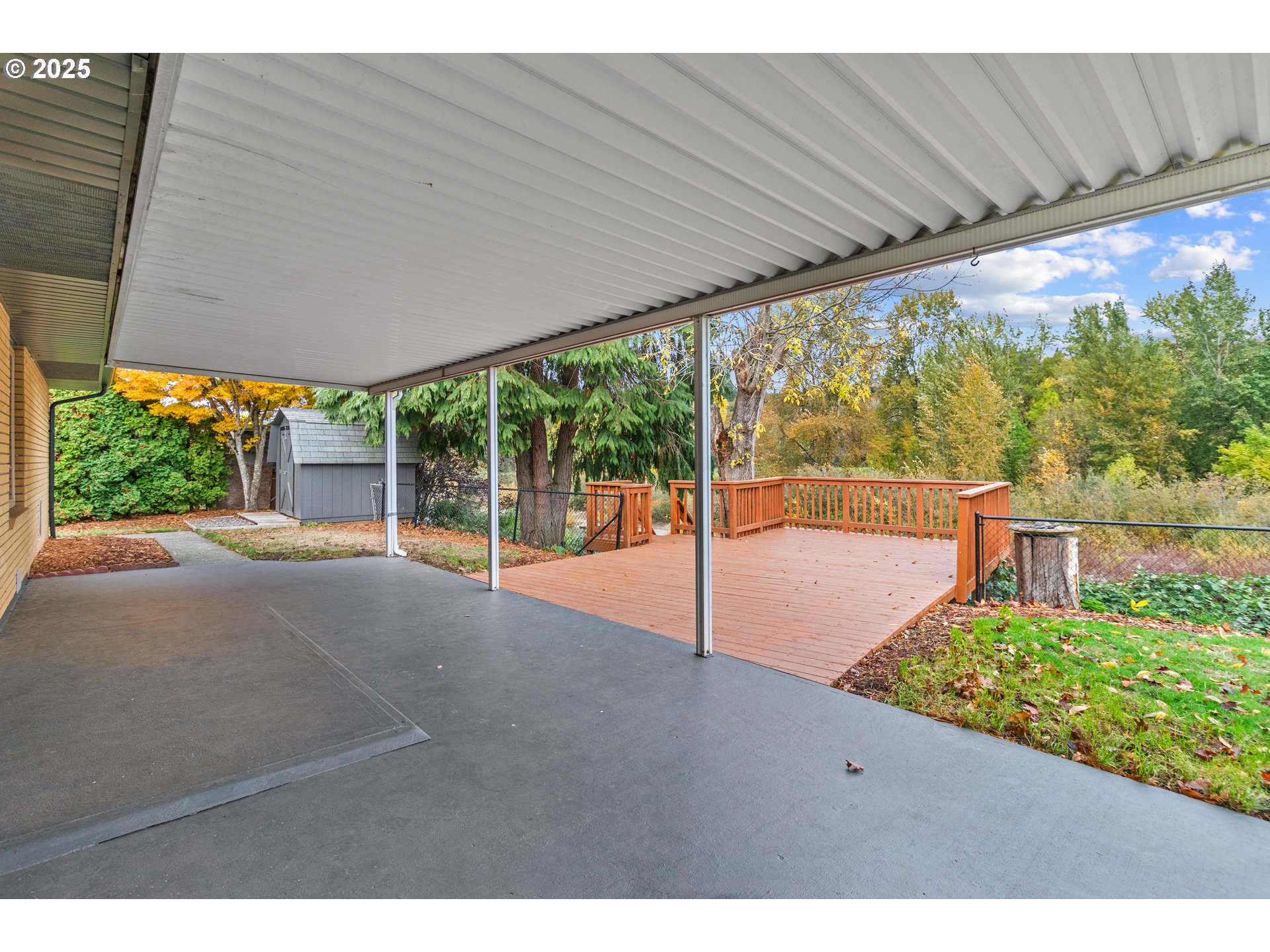 2859 Northeast 2nd Avenue Camas, WA 98607 - Photo 33 of 48 a view of a porch