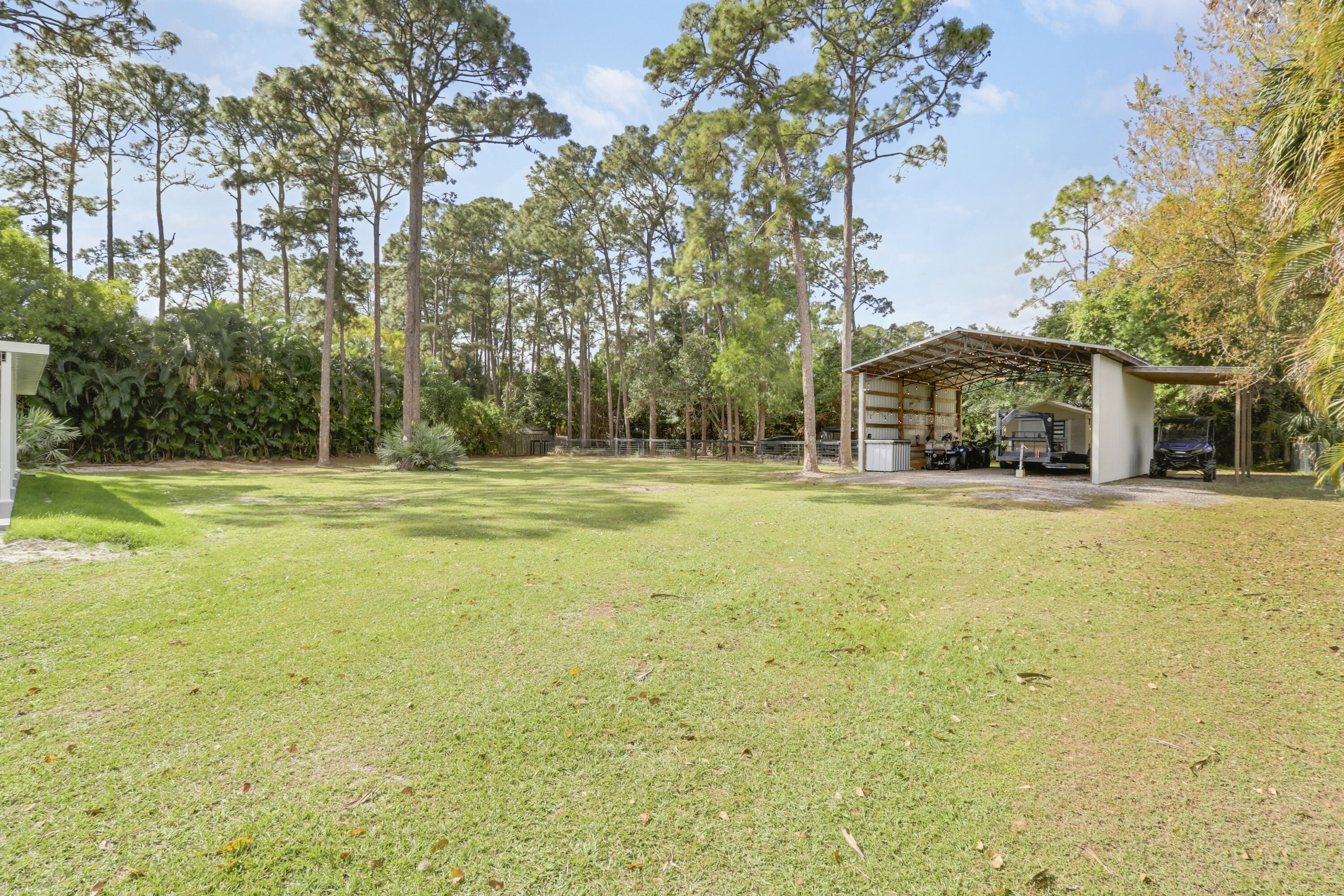 17941 Bridle Lane Jupiter, FL 33478 - Photo 27 of 39 House-25
