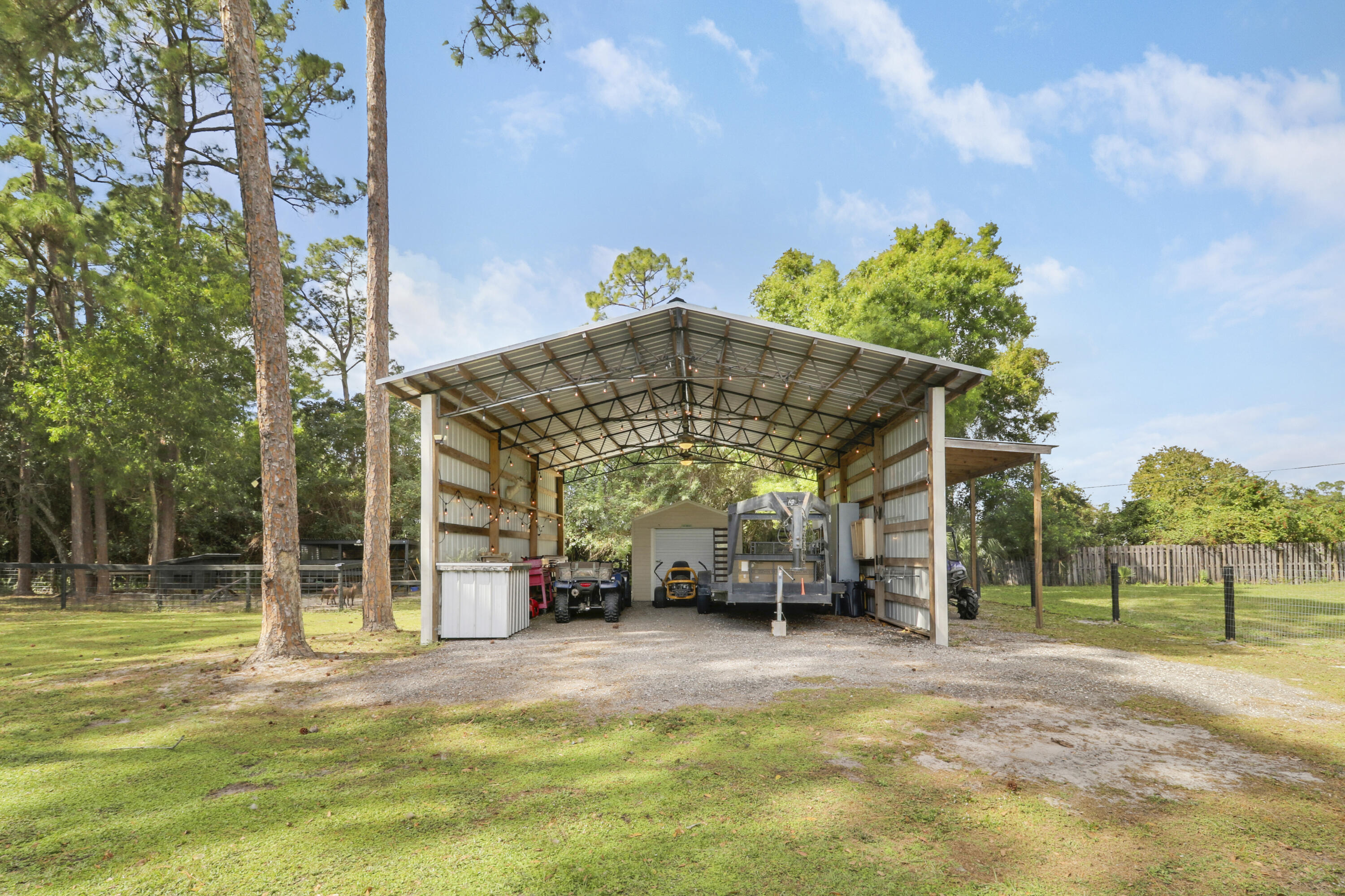 17941 Bridle Lane Jupiter, FL 33478 - Photo 28 of 39 House-26