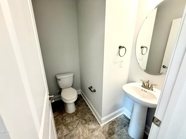 $299,900 | 156 Southern Ests Drive, Sanford, NC 27330