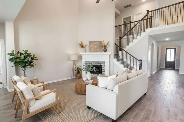 $645,000 | 2831 Maple Oak Lane, Manvel, TX 77578