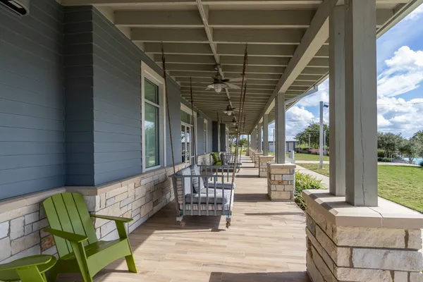 $645,000 | 2831 Maple Oak Lane, Manvel, TX 77578