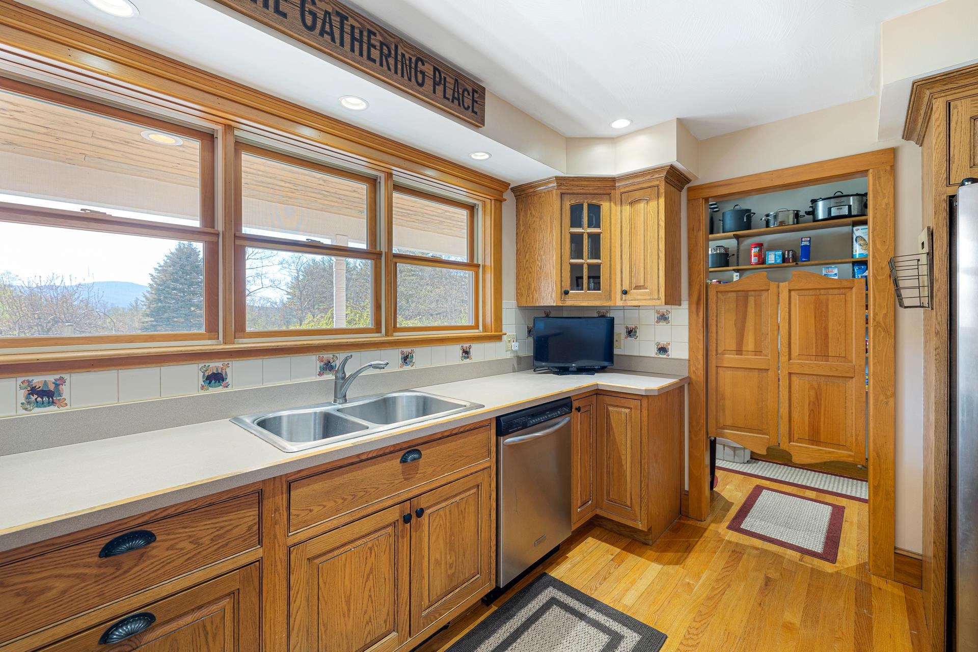 315 S Road Salisbury, NH 03268 - Photo 12 of 40