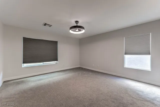 $2,400 | 2705 Port Lewis Avenue, Henderson, NV 89052