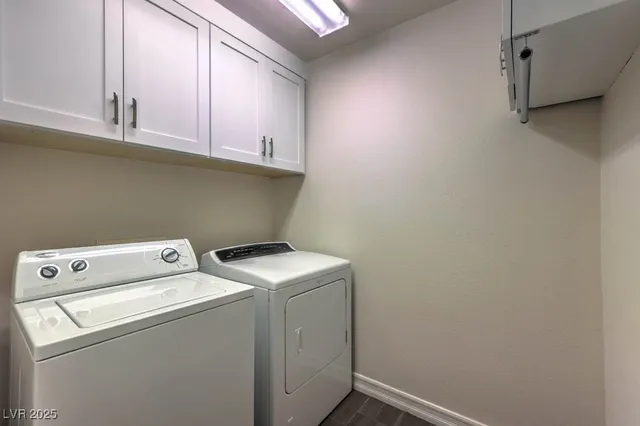 $2,400 | 2705 Port Lewis Avenue, Henderson, NV 89052