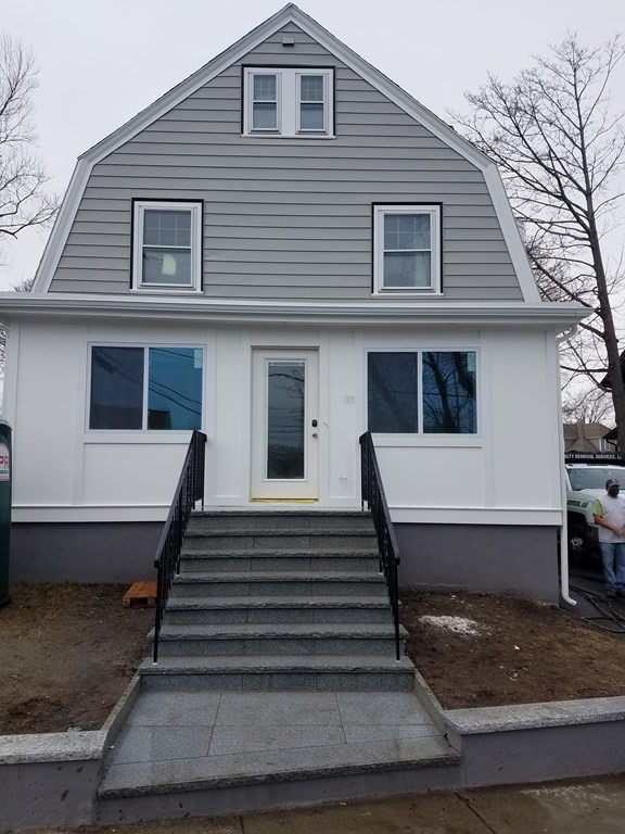39 Circuit Road Winthrop, MA 02152 - Photo 1 of 20 Gallery Image 1