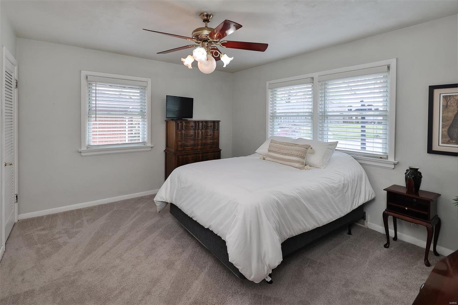 1302 Bridle Road Webster Groves, MO 63119 - Photo 14 of 22 Gallery Image 14