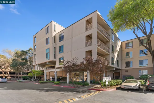 $309,000 | 470 North Civic Drive, Unit 208, Walnut Creek, CA 94596