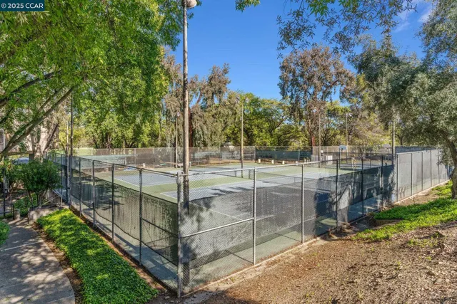 $309,000 | 470 North Civic Drive, Unit 208, Walnut Creek, CA 94596