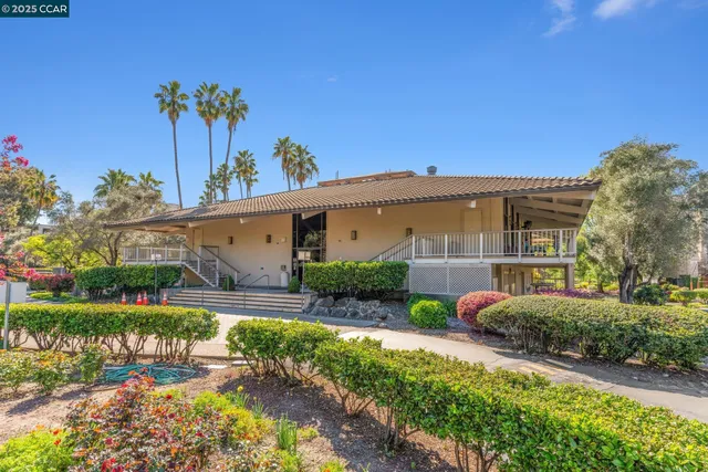 $309,000 | 470 North Civic Drive, Unit 208, Walnut Creek, CA 94596