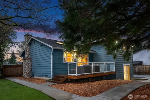 $1,375,000 | 12322 Northeast 134th Street, Kirkland, WA 98034